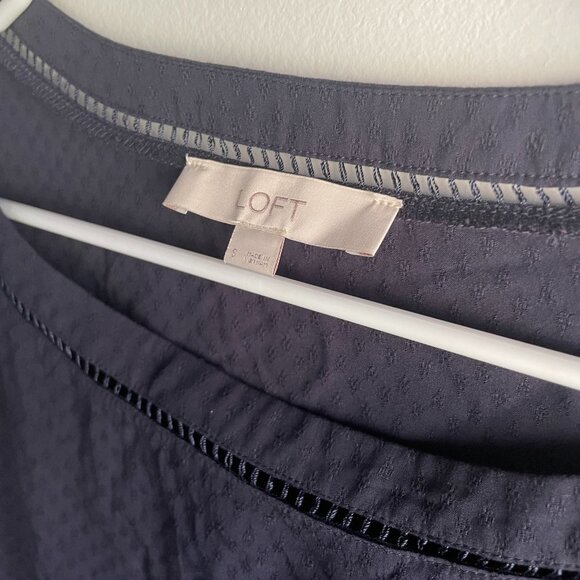 LOFT Navy Blue Jacquard Cutout Peplum Blouse - Size Small - Picture 4 of 7